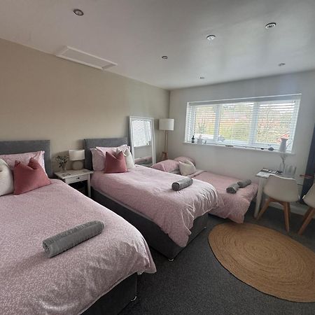 Abbey'S Inn ชีเดิล ภายนอก รูปภาพ